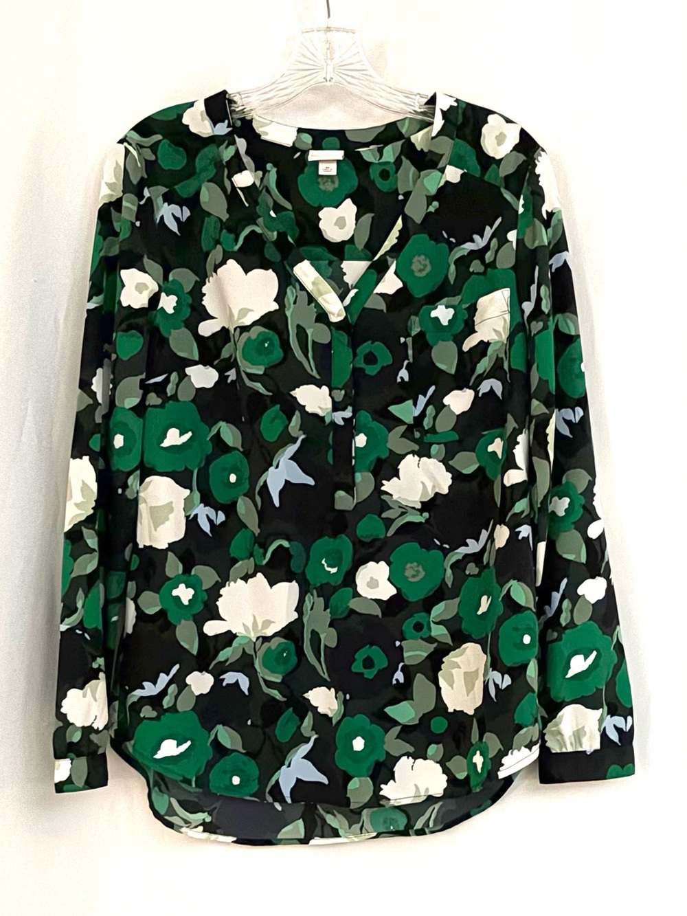 Merona Black Floral V-Neck Blouse with Green and White Print